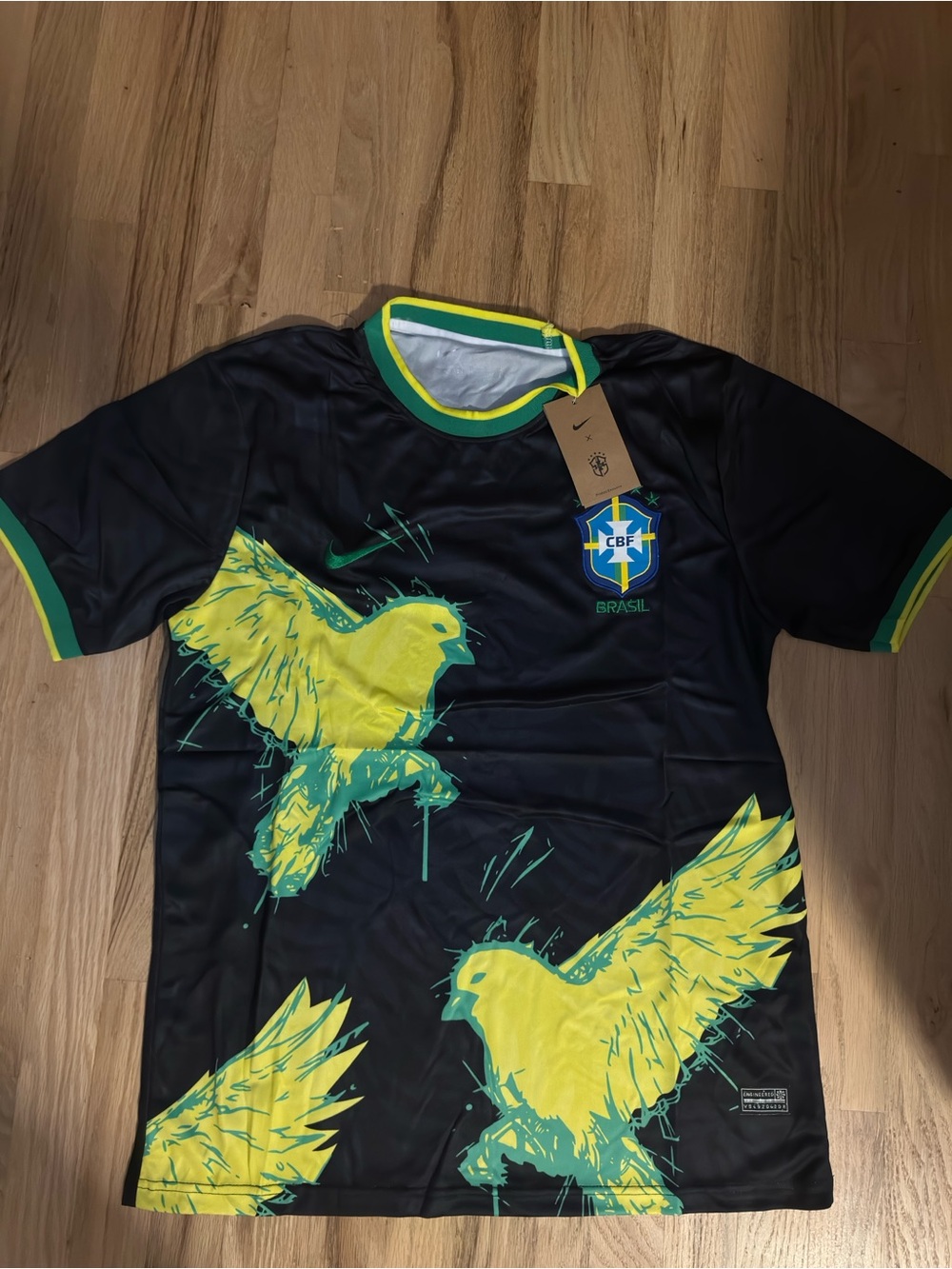 Nike mens Black & Yellow Brazil Graphic Soccer Shirt